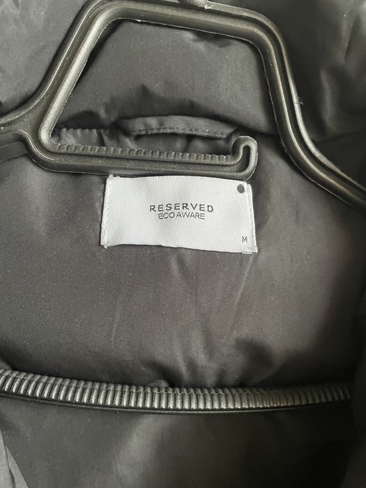 Жакет Reserved L бежов и Oversized черен елек Reserved M