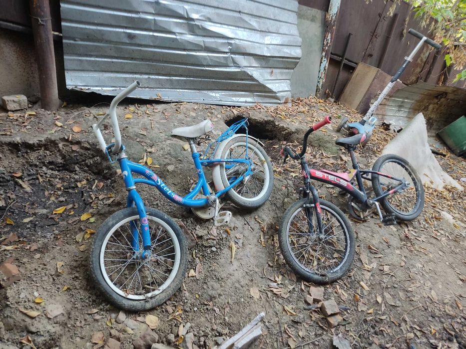 Велосипед детский примерно 3-9 лет