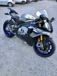 Yamaha R1 (R1-M)