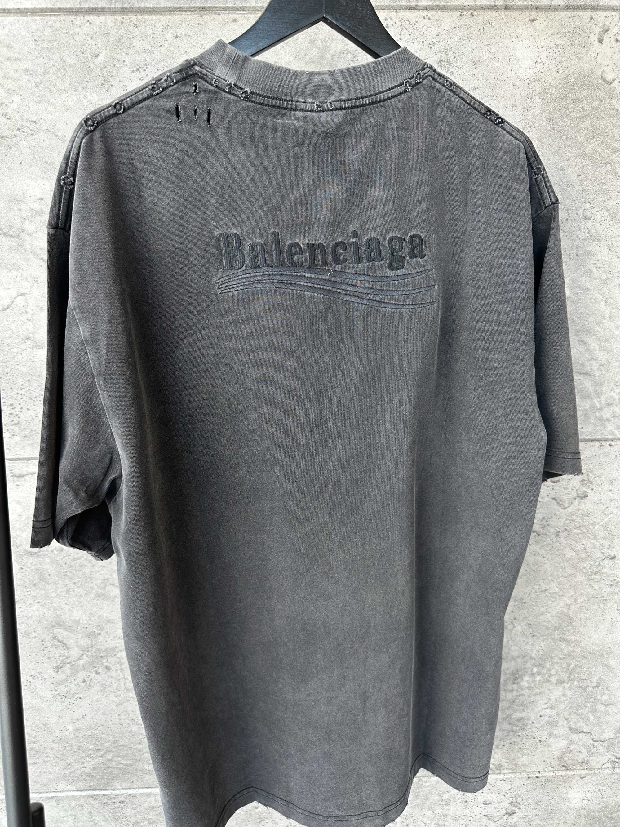 Тениски Balenciaga