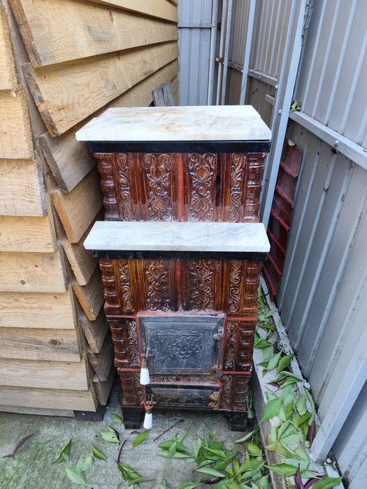 Soba de teracota de vanzare