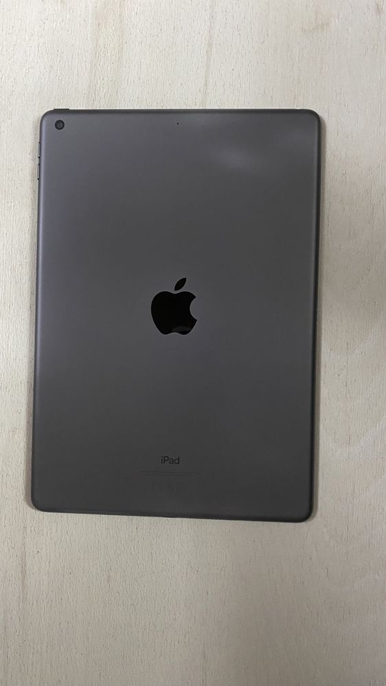 iPad 2021 64ГБ.