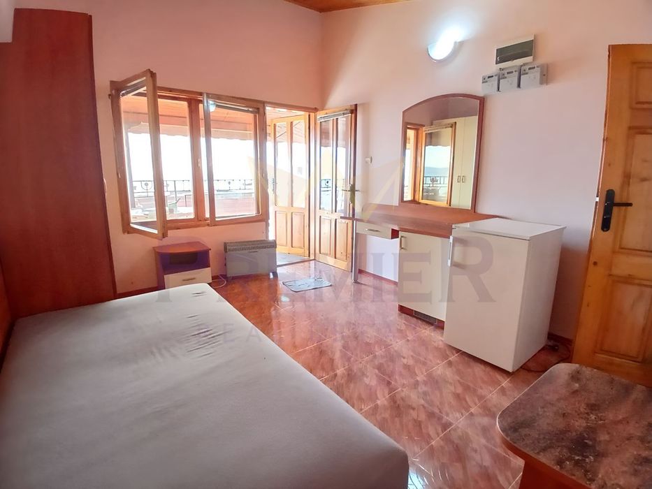 Дава се под наем Едностаен апартамент в Варна, Бриз - 25 кв.м за 229.5 € - Снимка #1