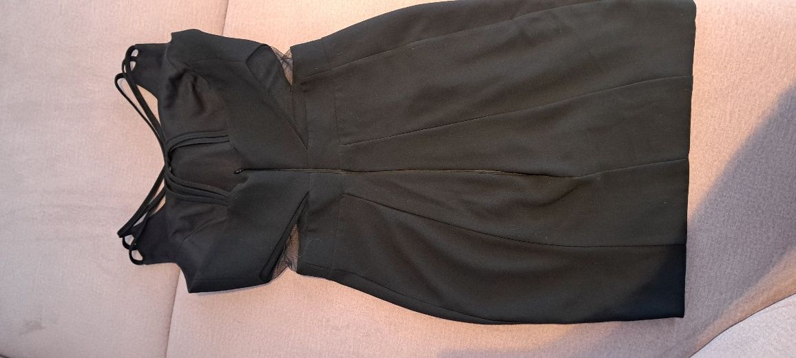 Vând rochie dama