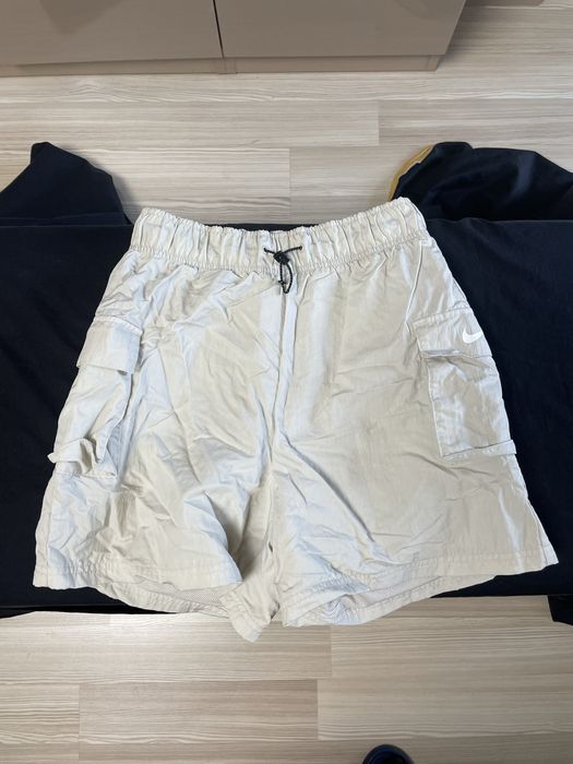 Дамски къси шорти NIKE