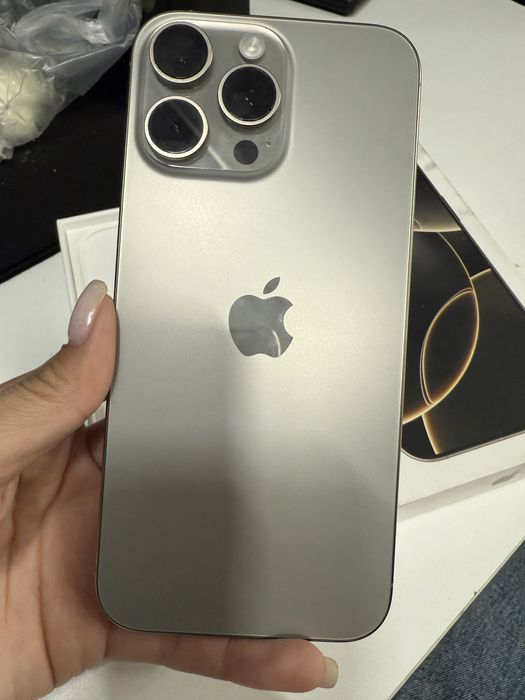 16 pro max 256gb