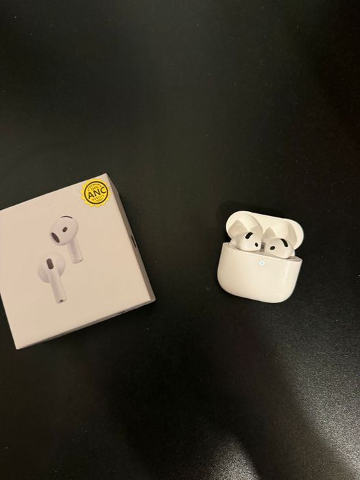 Apple AirPods 2/4