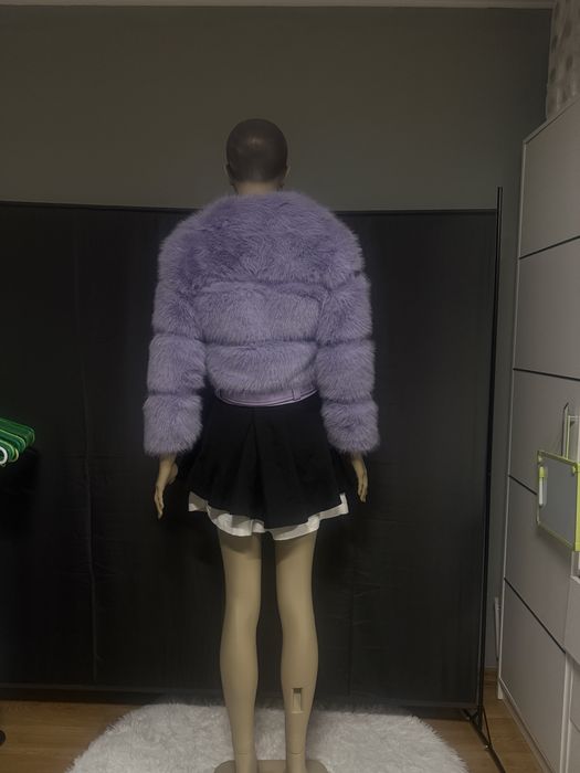 Vand geaca cu blana artificiala