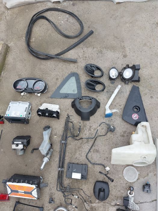 Piese Nissan Qashqai 2012 Oferta TOP Faruri