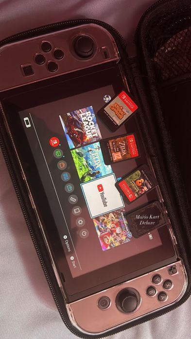 Nintendo Switch+ carcasa