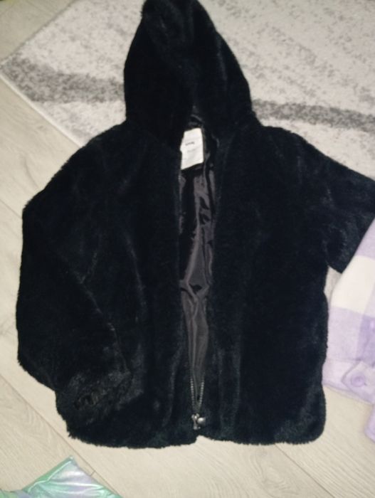 Лот пуловери и връхни дрехи за момиче