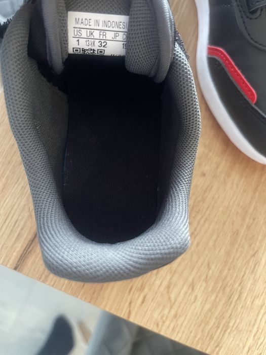 Маратонки adidas