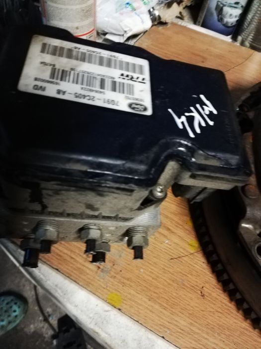 pompă abs ford mondeo mk4 motor 1.8tdci 125 cp an 2007-2010