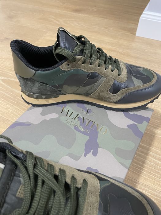 Valentino Garavani si o perche de hogan