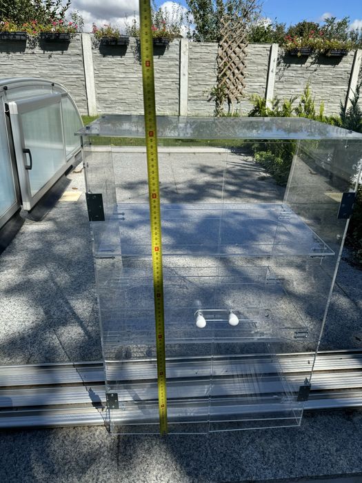 Stand plexiglas prezentare / vanzare