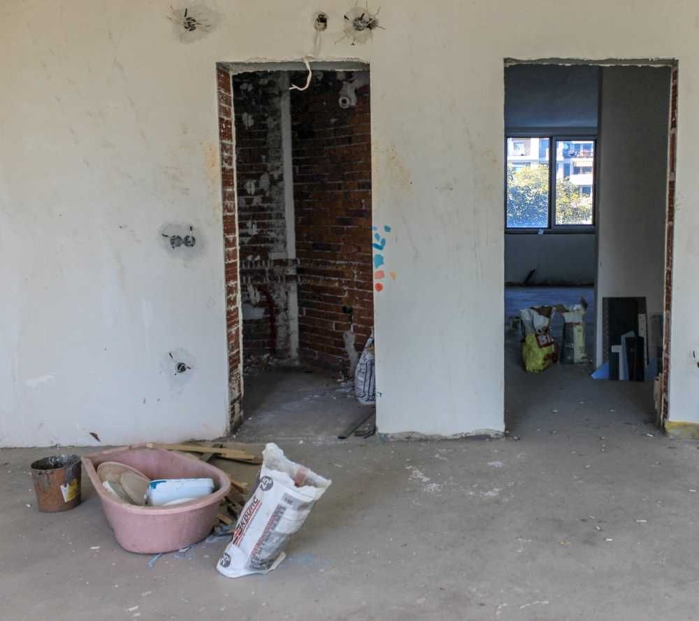 Продава се Тристаен апартамент в София, Слатина - 128 кв.м за 1211 €/кв.м - Снимка #2
