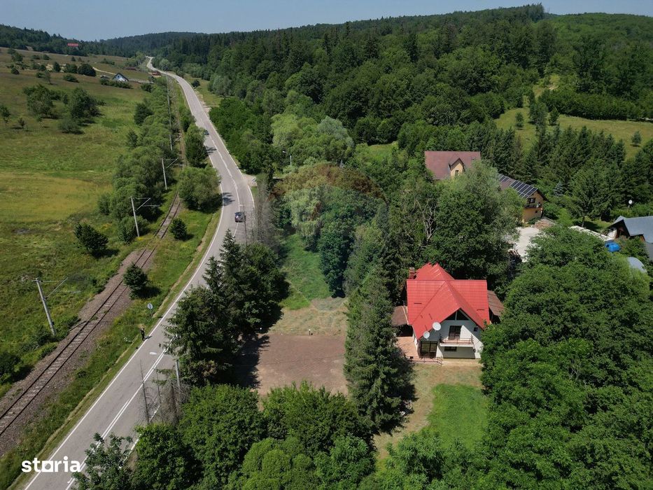 Casa cu teren generos – refugiul perfect în Paltinoasa, Suceava