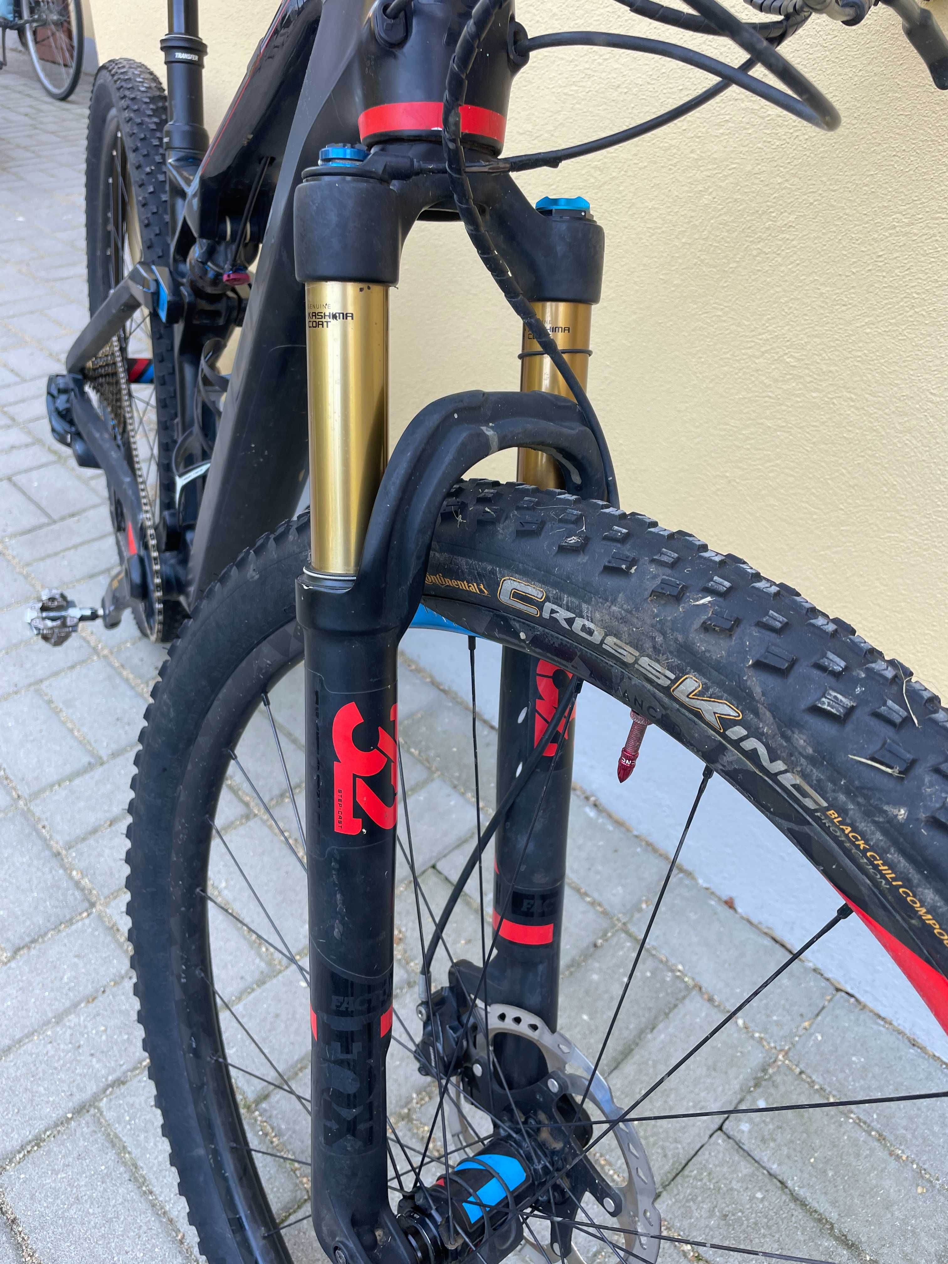 Cube AMS C68 SLT MTB 29 full suspension carbon - marime M