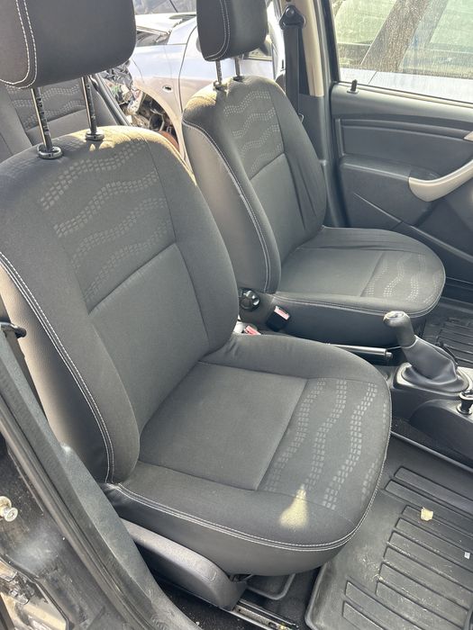Set interior scaune banchete textil Dacia sandero , stepway an 2011