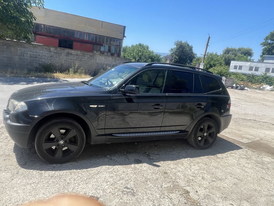 Bmw X3  2.5i   На части !!!