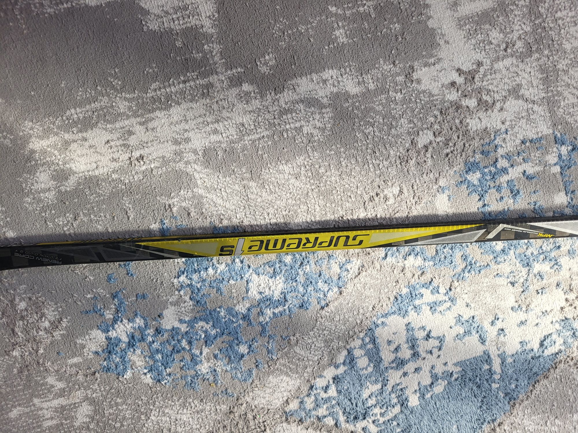 Хоккейная клюшка BAUER SUPREME 1S GRIP SR P92 102 R