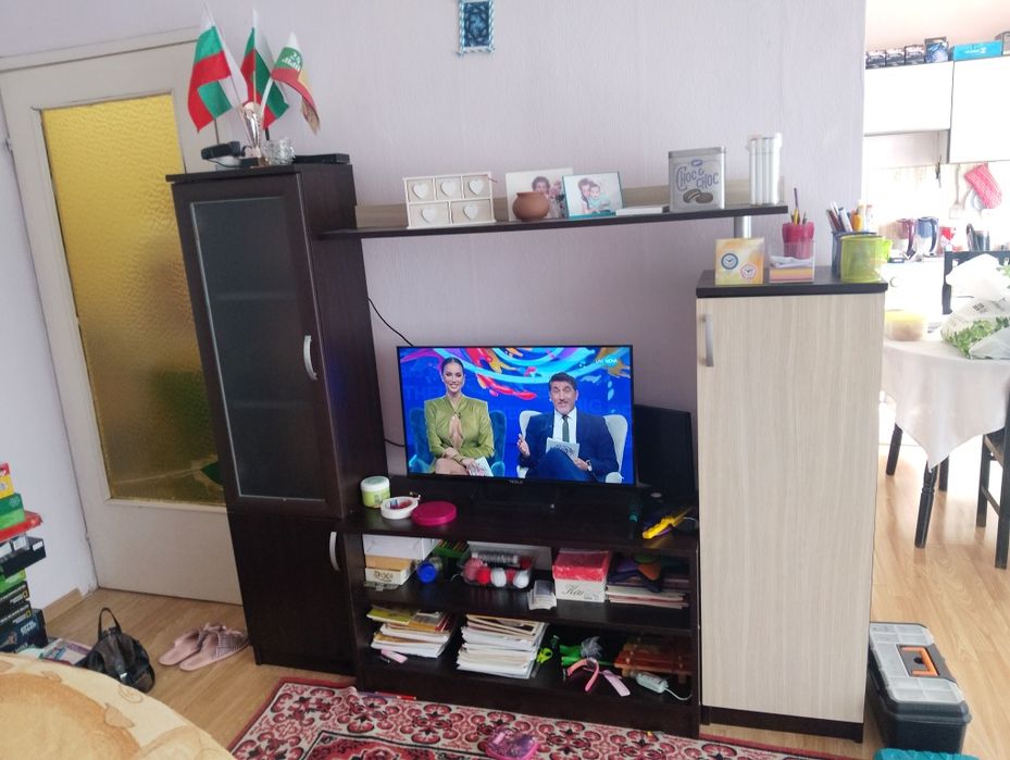 ТВ шкаф и секция