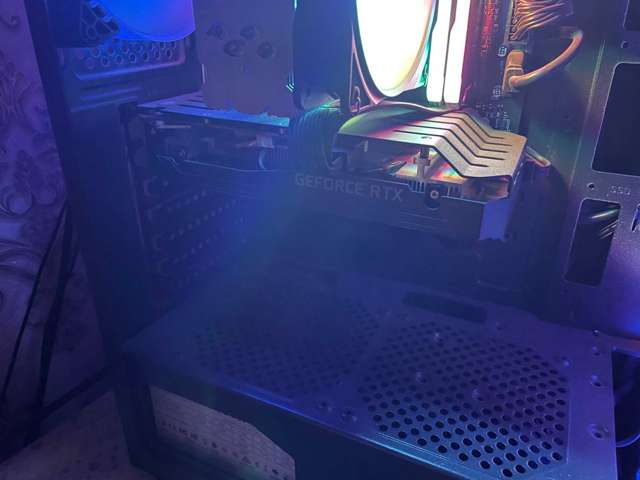 RTX 3050 8GB Sotiladi