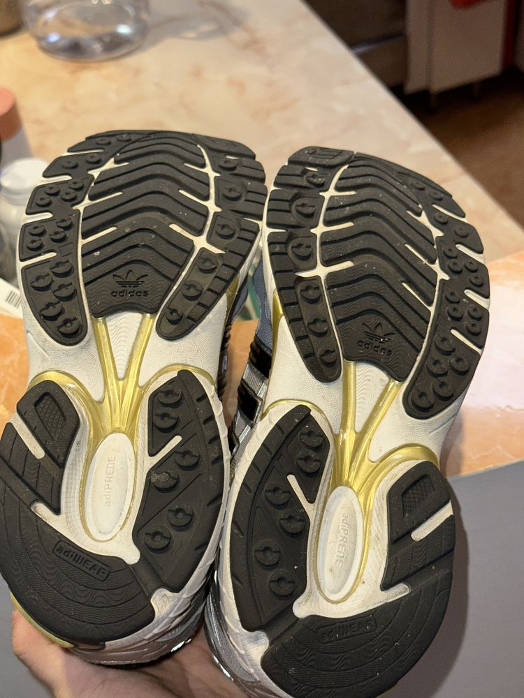 Vand urgent Adidas Originals Adistar Cushion