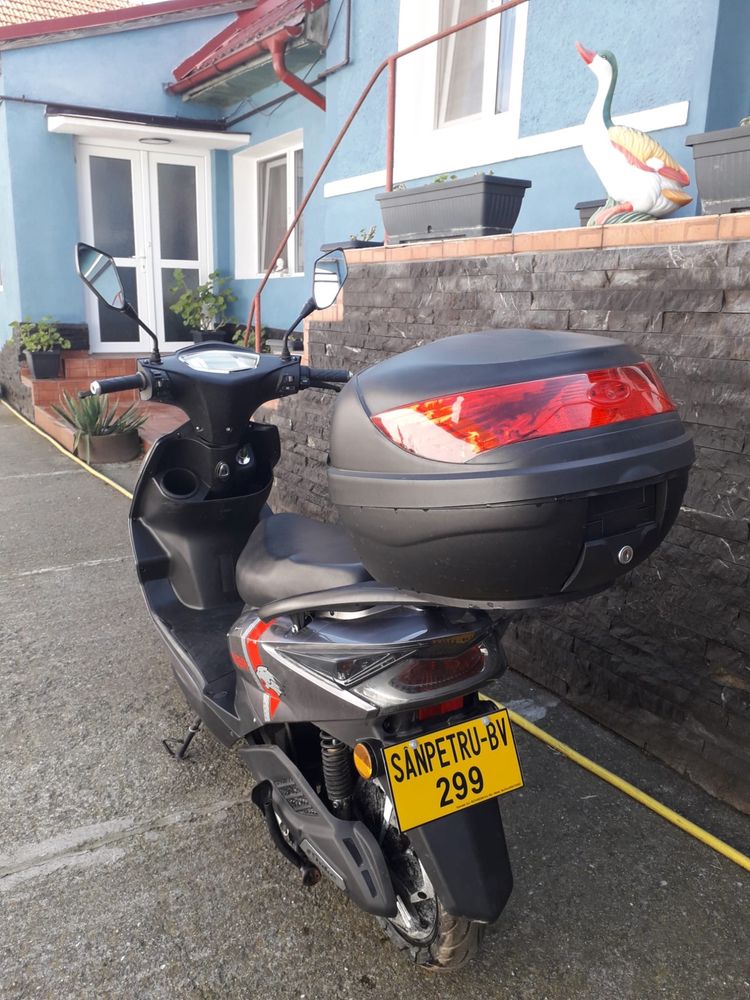 Scuter electric gt5 kuba