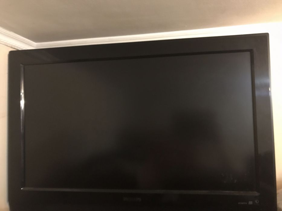 Телевизор PHILIPS