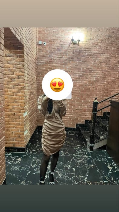 Продам атласовое платье