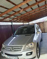 Mersedes -Benz ml350