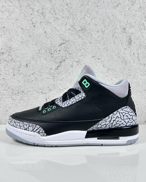 Air Jordan 3 Retro Green Glow