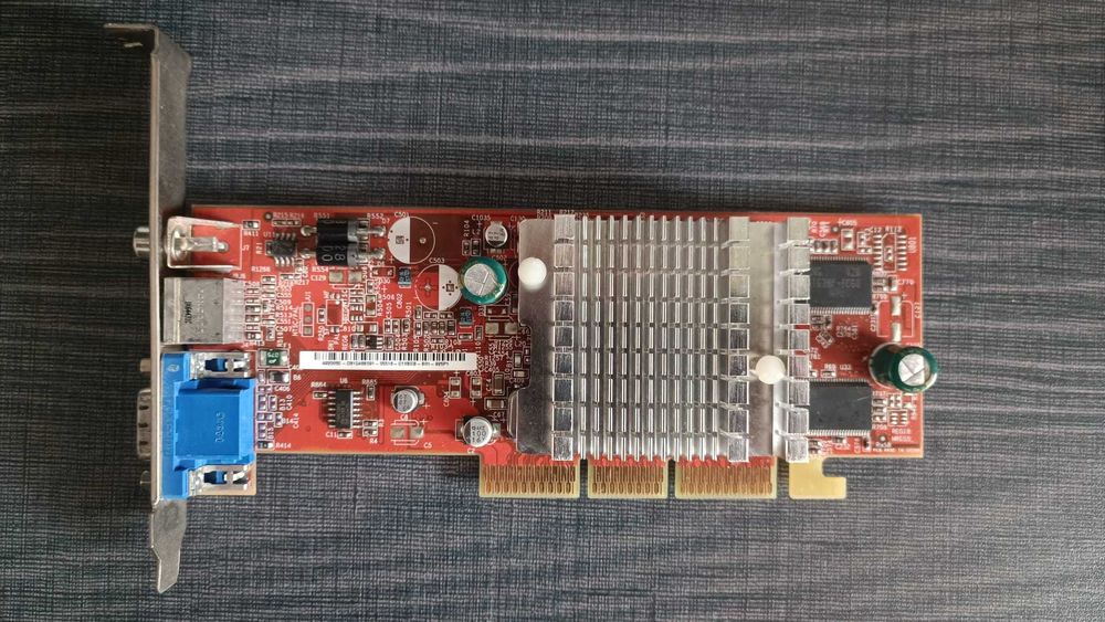Placa video ATI Radeon 9200 - 128MB AGP