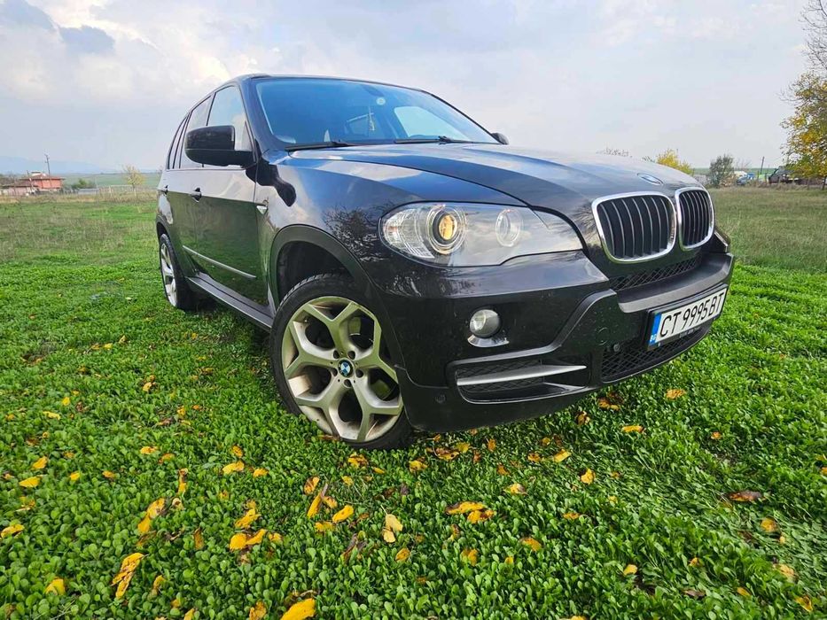Автомобил BMW X5