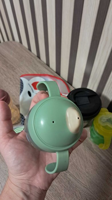 Бебешки шишета...