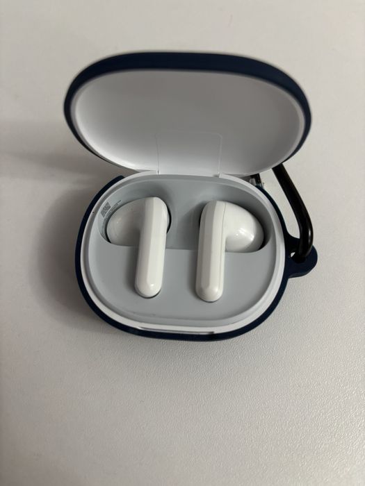 Продам нашуники Redmi buds 4 lite