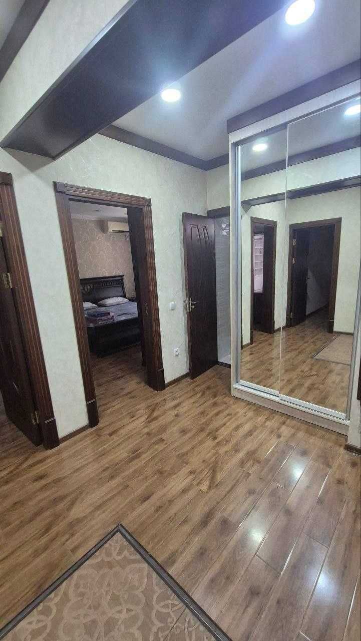 Продается 
м-в Эльбек, ор-р Канадская школа