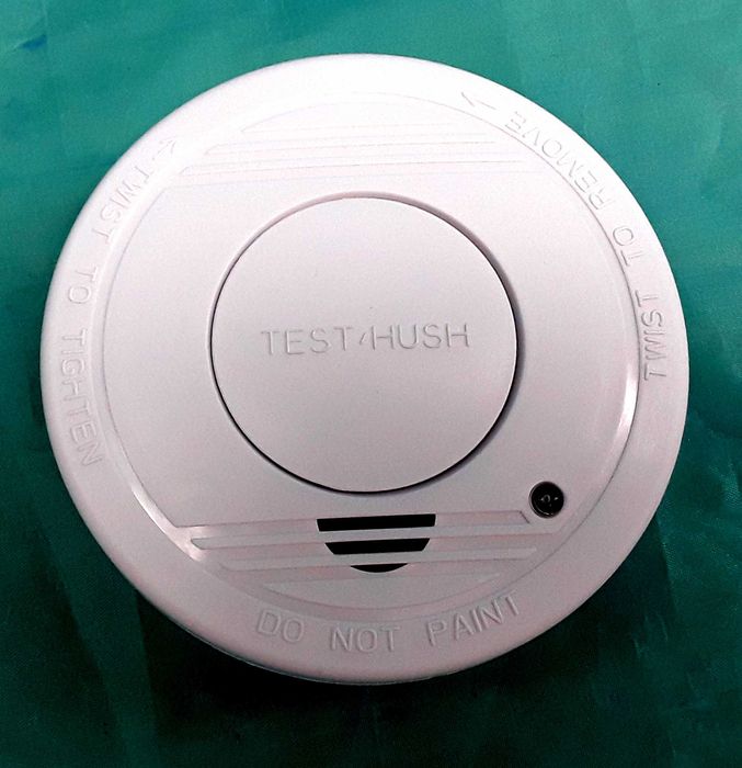 SENZOR electronic pentru fum, incendiu NOU - 70 Lei