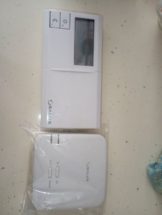 Vând termostat Wales pt centrala termică