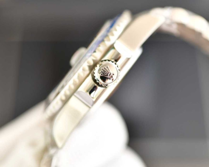 Rolex GMT-Master 2 "Sprite" с автоматичен механизъм