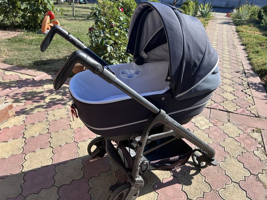 Carucior bebelus Chicco TrioLove