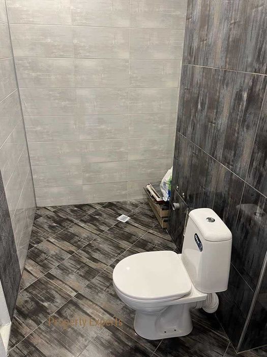 Дава се под наем Двустаен апартамент в София, Надежда 1 - 65 кв.м за 131000 € - Снимка #4