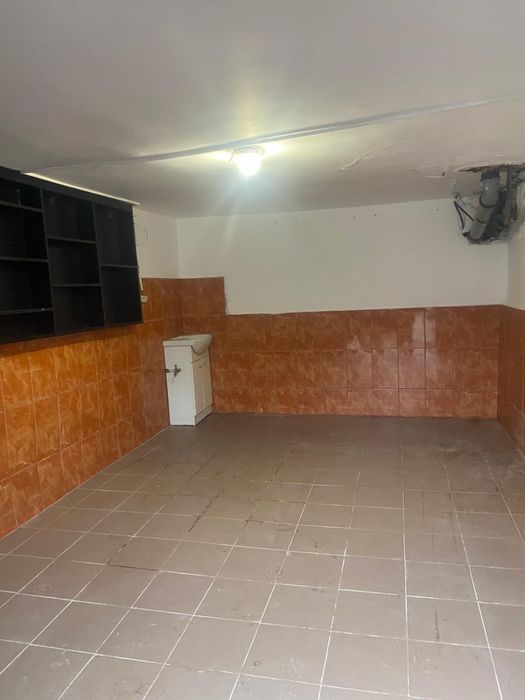 Inchiriez garaj zona Minulescu