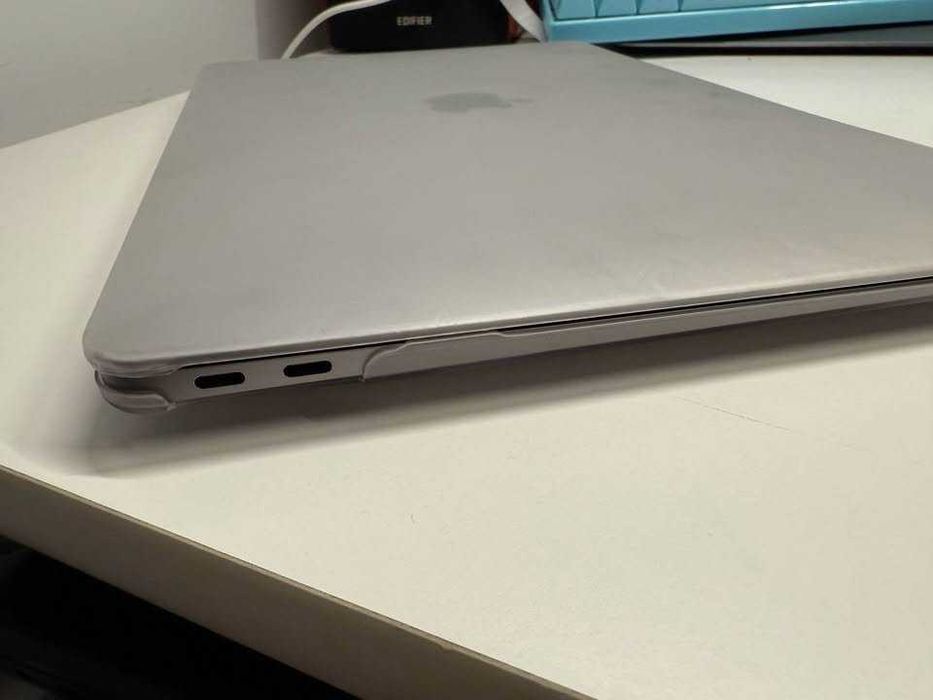 Macbook Air 2018 i5