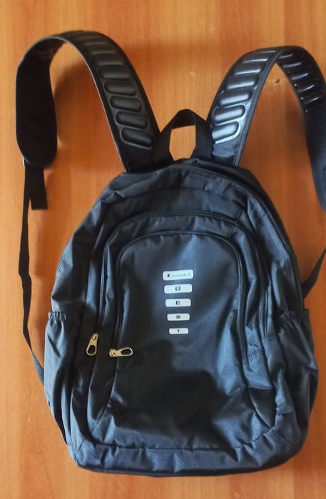 Rucsac BEST, nou,  negru, pt laptop/școală/ excursii (45×33×25 cm)