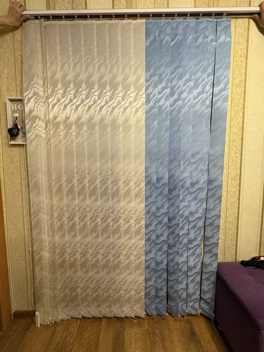 Продам жалюзи 160*213