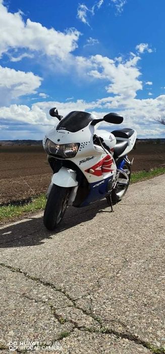 Honda cbr 919 на части