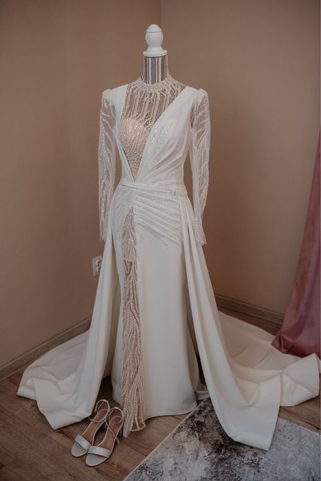 Vând rochie de mireasă superbă!