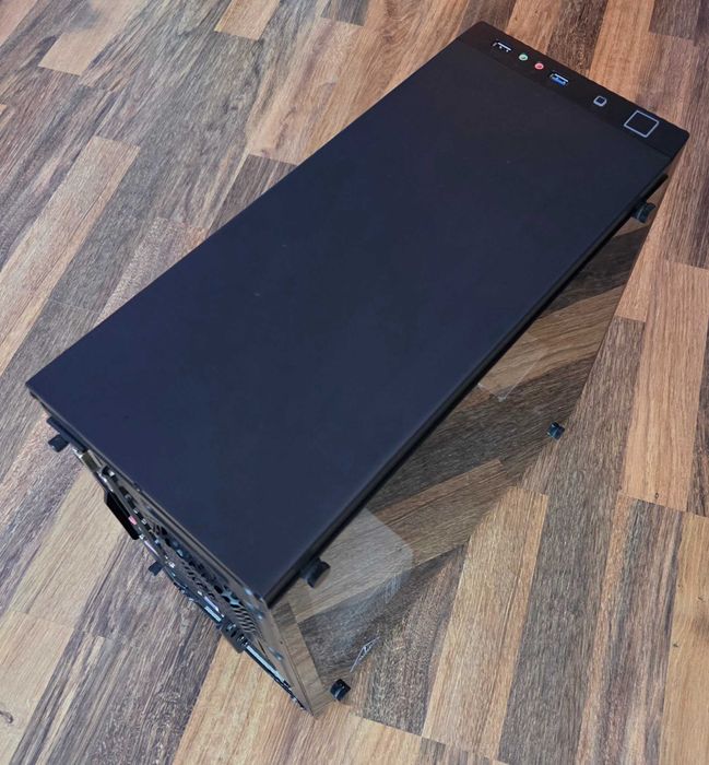 Бюджетен Компютър: Pentium G4560/16GB/ASUS 8400 GS/128GB SSD